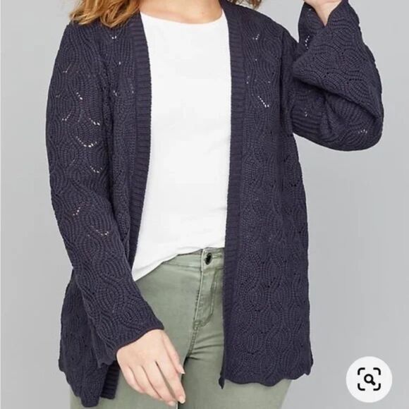 Lane Bryant- Textured Bell-Sleeve Over-piece - Picture 1 of 6